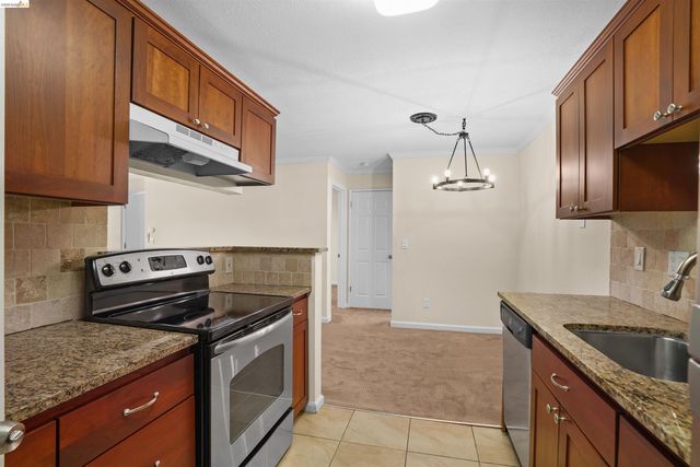 1505 Kirker Pass Rd 214, Concord, CA 94521