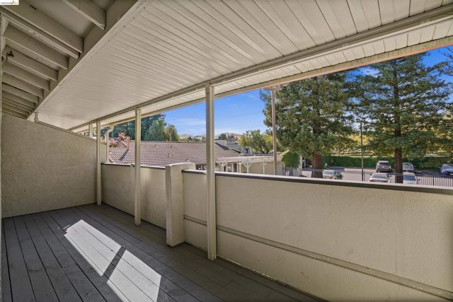 1505 Kirker Pass Rd 214, Concord, CA 94521