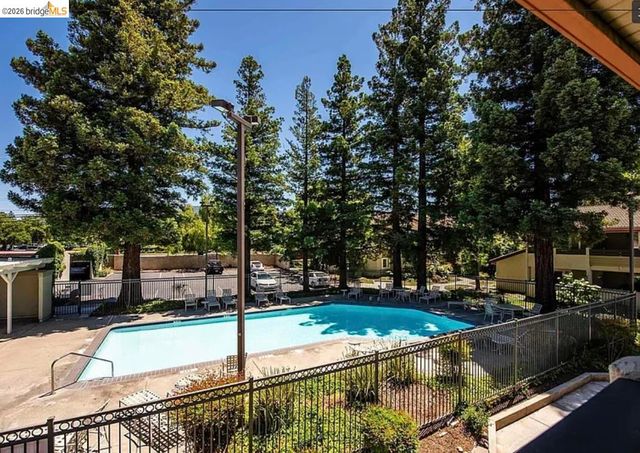 1505 Kirker Pass Rd 214, Concord, CA 94521