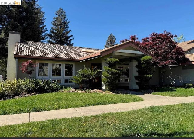 1505 Kirker Pass Rd 214, Concord, CA 94521