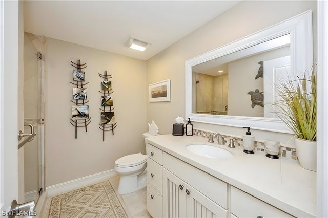 9653 Gulf Shore DR 903, Naples, FL 34108