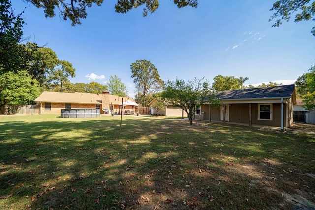 2712 Stone Road with guesthouse, Kilgore, TX 75662