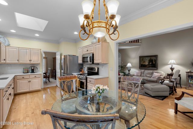 607 Willowhurst Pl, Louisville, KY 40223