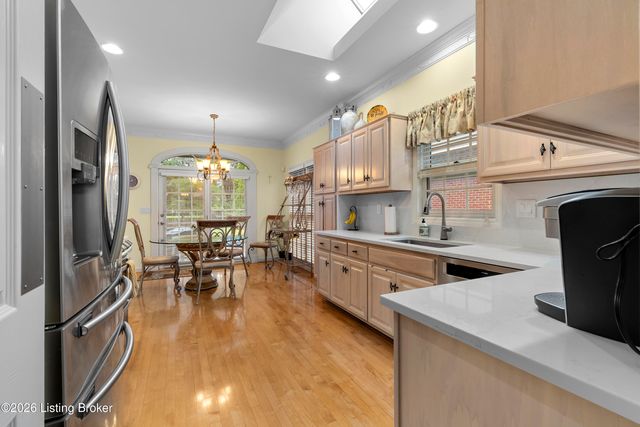 607 Willowhurst Pl, Louisville, KY 40223