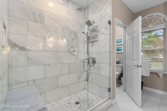 607 Willowhurst Pl, Louisville, KY 40223