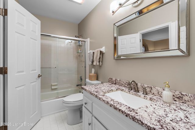 607 Willowhurst Pl, Louisville, KY 40223