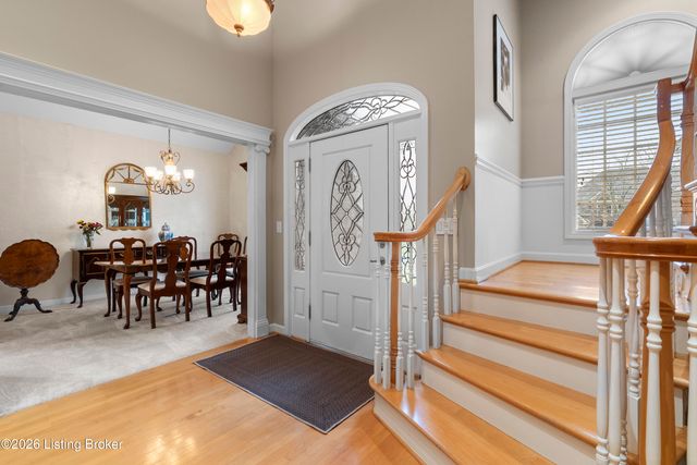 607 Willowhurst Pl, Louisville, KY 40223