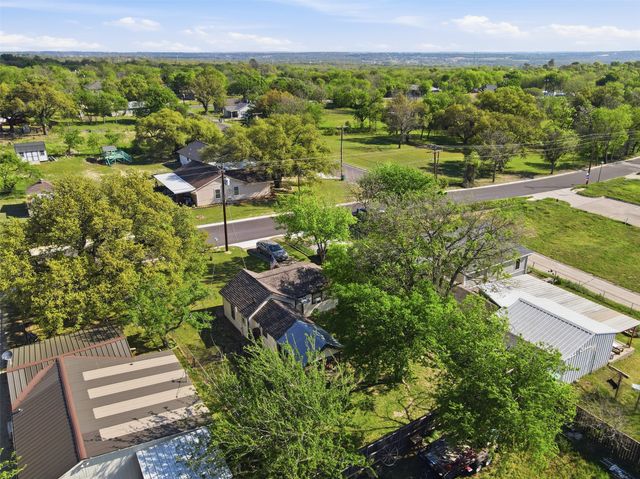 718 Narrow, Weatherford, TX 76086