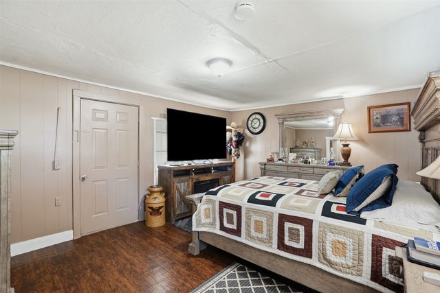 718 Narrow, Weatherford, TX 76086