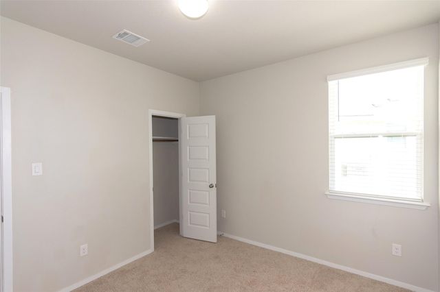 350 Fabion ST, Kyle, TX 78640