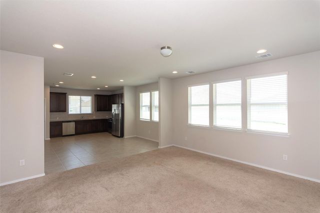 350 Fabion ST, Kyle, TX 78640