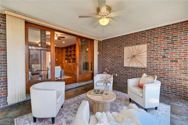 460 Hariton CT, Norfolk, VA 23505