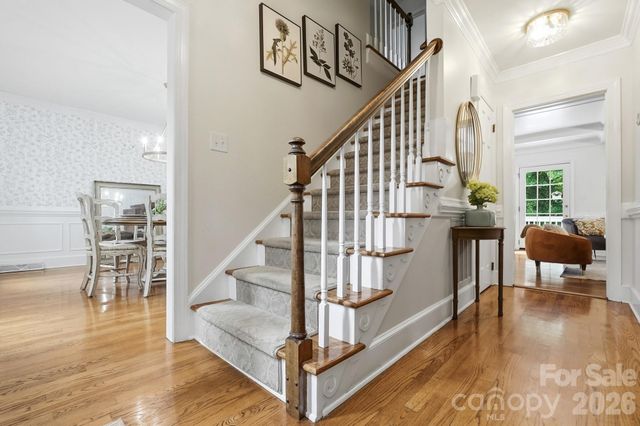 10129 Hanover Glen Road, Charlotte, NC 28210