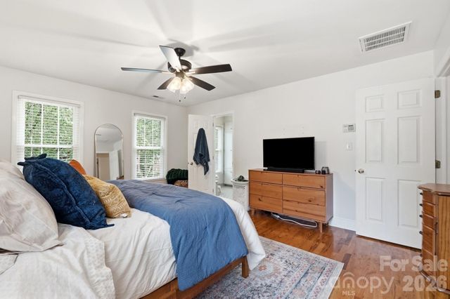10129 Hanover Glen Road, Charlotte, NC 28210