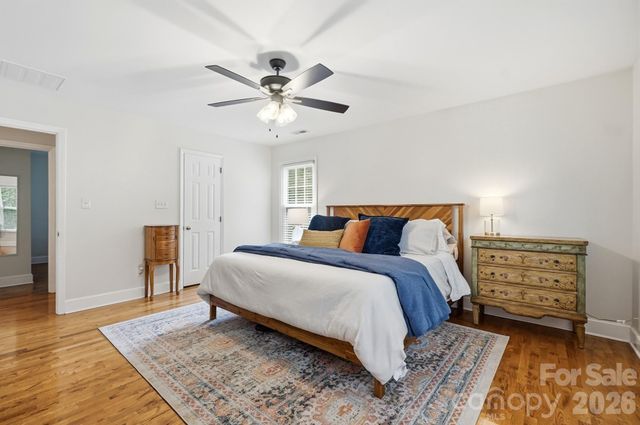 10129 Hanover Glen Road, Charlotte, NC 28210