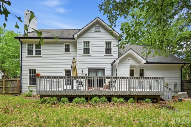 10129 Hanover Glen Road, Charlotte, NC 28210