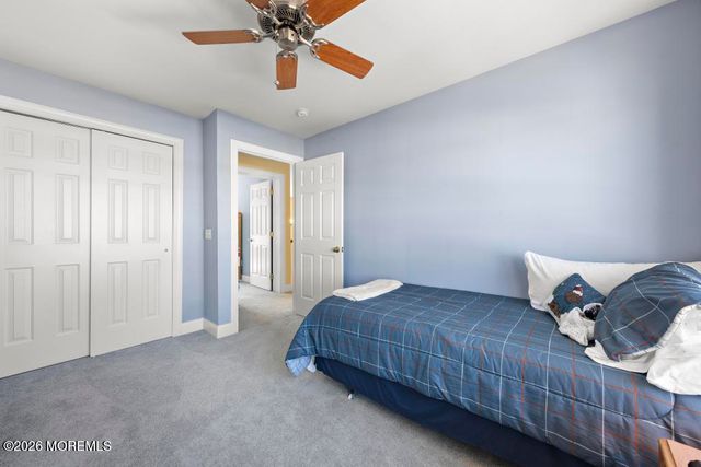 14 Jolly Roger Way, Waretown, NJ 08758