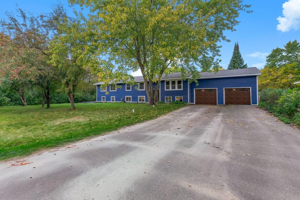 18423 Italy Avenue, Lakeville, MN 55044 — photo 2