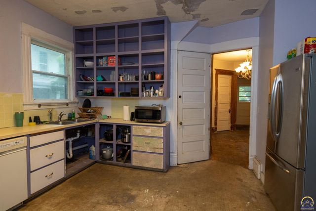 821 Union ST, Emporia, KS 66801