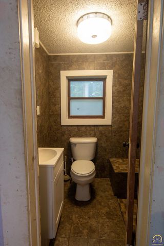 821 Union ST, Emporia, KS 66801