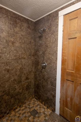 821 Union ST, Emporia, KS 66801