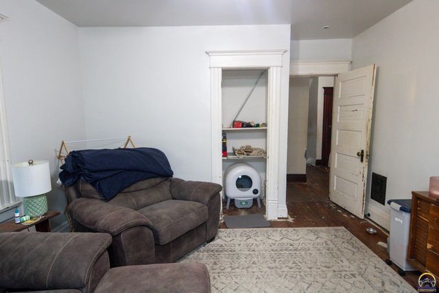 821 Union ST, Emporia, KS 66801