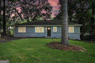 551 Floyd Drive SE, Smyrna, GA 30082