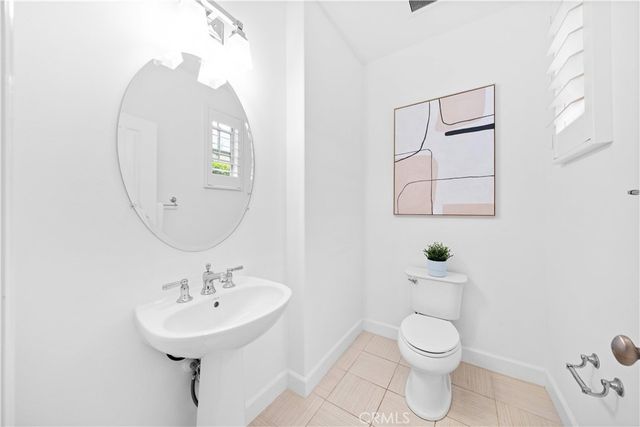 230 Shelbourne, Irvine, CA 92620