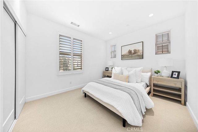 230 Shelbourne, Irvine, CA 92620