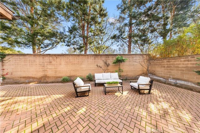 230 Shelbourne, Irvine, CA 92620