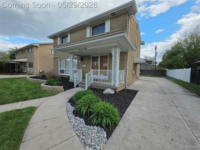 15915 Hilton Street, Southfield, MI 48075