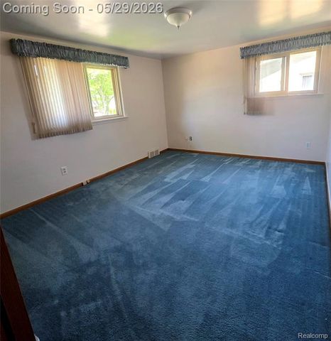 15915 Hilton Street, Southfield, MI 48075
