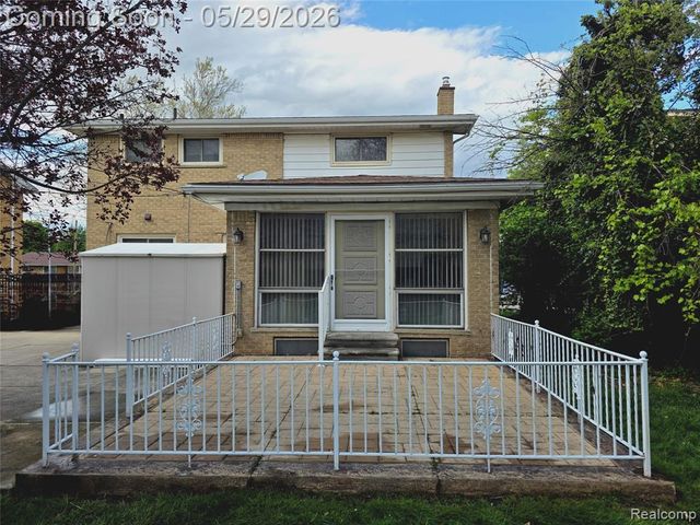 15915 Hilton Street, Southfield, MI 48075