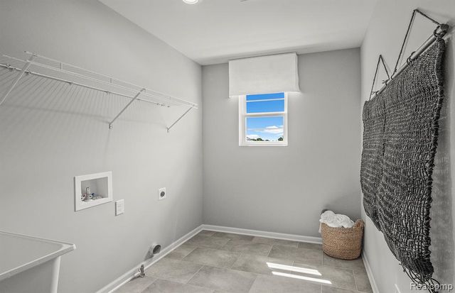 623 Gretchen Lane, Saline, MI 48176