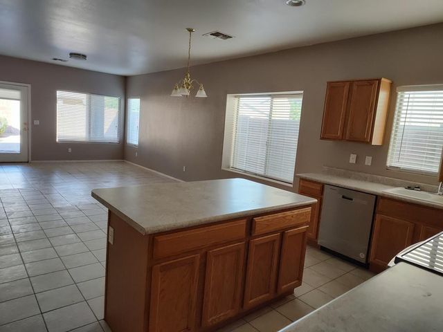 44098 W Granite Drive, Maricopa, AZ 85139