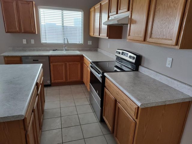 44098 W Granite Drive, Maricopa, AZ 85139