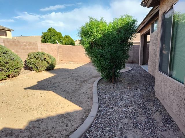 44098 W Granite Drive, Maricopa, AZ 85139