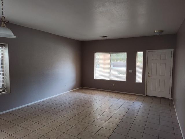 44098 W Granite Drive, Maricopa, AZ 85139