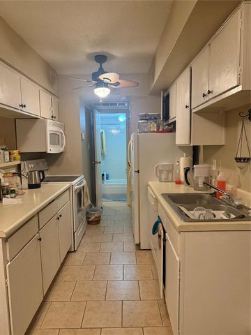 2750 Holly Hall Street 1307, Houston, TX 77054