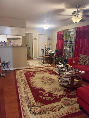 2750 Holly Hall Street 1307, Houston, TX 77054
