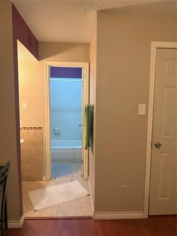 2750 Holly Hall Street 1307, Houston, TX 77054