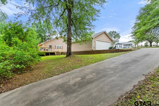 448 N Hill Rd., Tyler, TX 75706