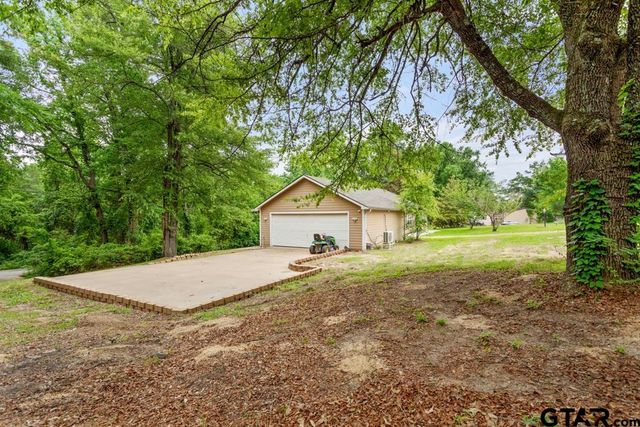 448 N Hill Rd., Tyler, TX 75706