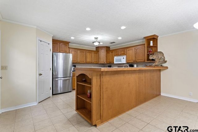 448 N Hill Rd., Tyler, TX 75706