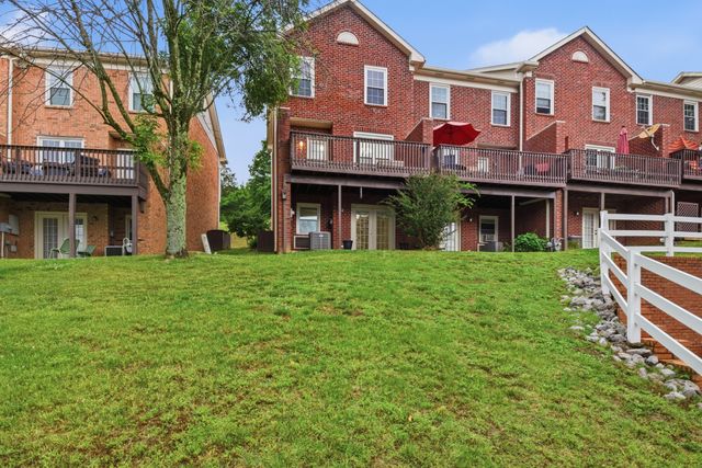 1604 Brentwood Pointe, Franklin, TN 37067