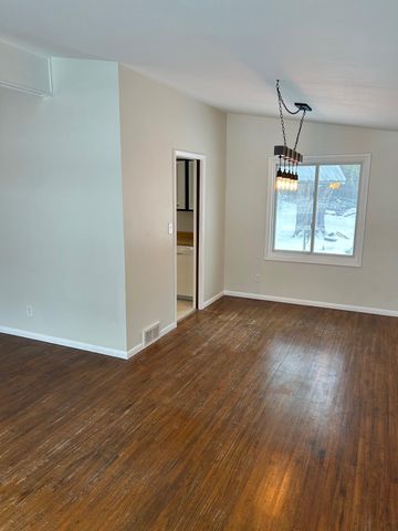 2366 Oak Lane, White Bear Lake, MN 55110