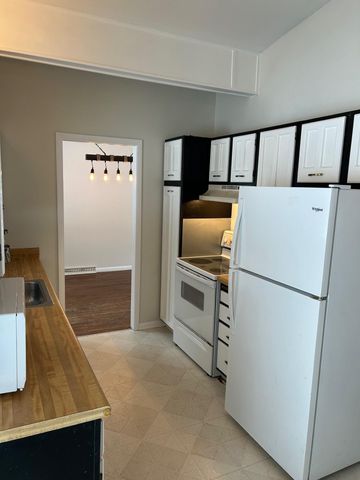 2366 Oak Lane, White Bear Lake, MN 55110