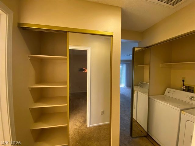 101 Luna Way 257, Las Vegas, NV 89145