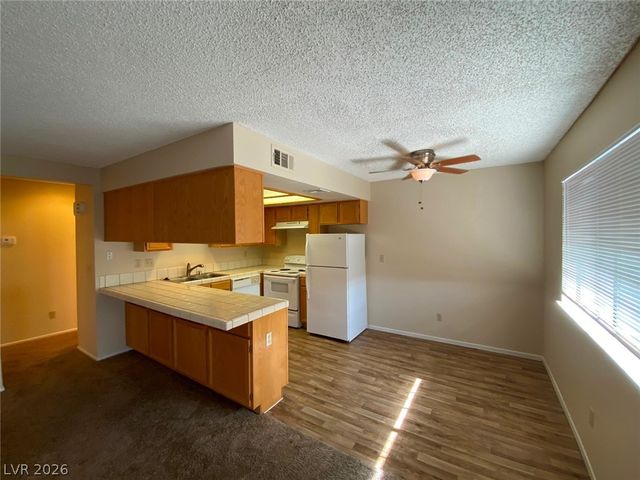 101 Luna Way 257, Las Vegas, NV 89145