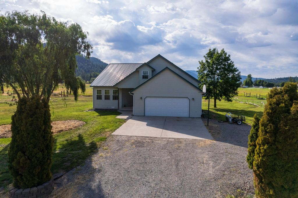 159 RIVER BEND ROAD, SUPERIOR, MT 59872, SUPERIOR, MT Clearwater